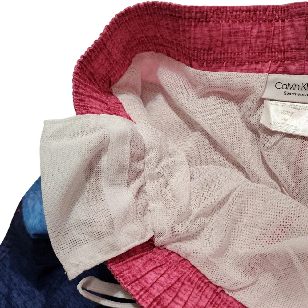 Calvin Klein Men's Swim Trunks Shorts Drawstrings Lined 4 Pockets 50 UPF+ Size S